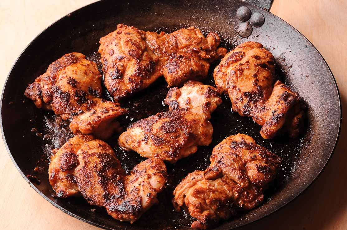 Herb-Seasoned Chicken Thighs with Green Beans