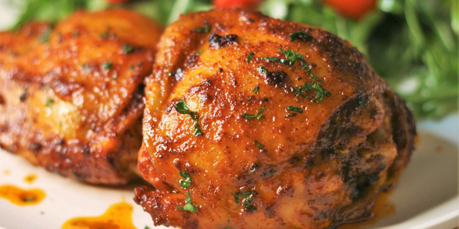 Sautéed Chicken with Garlic and Smoked Paprika