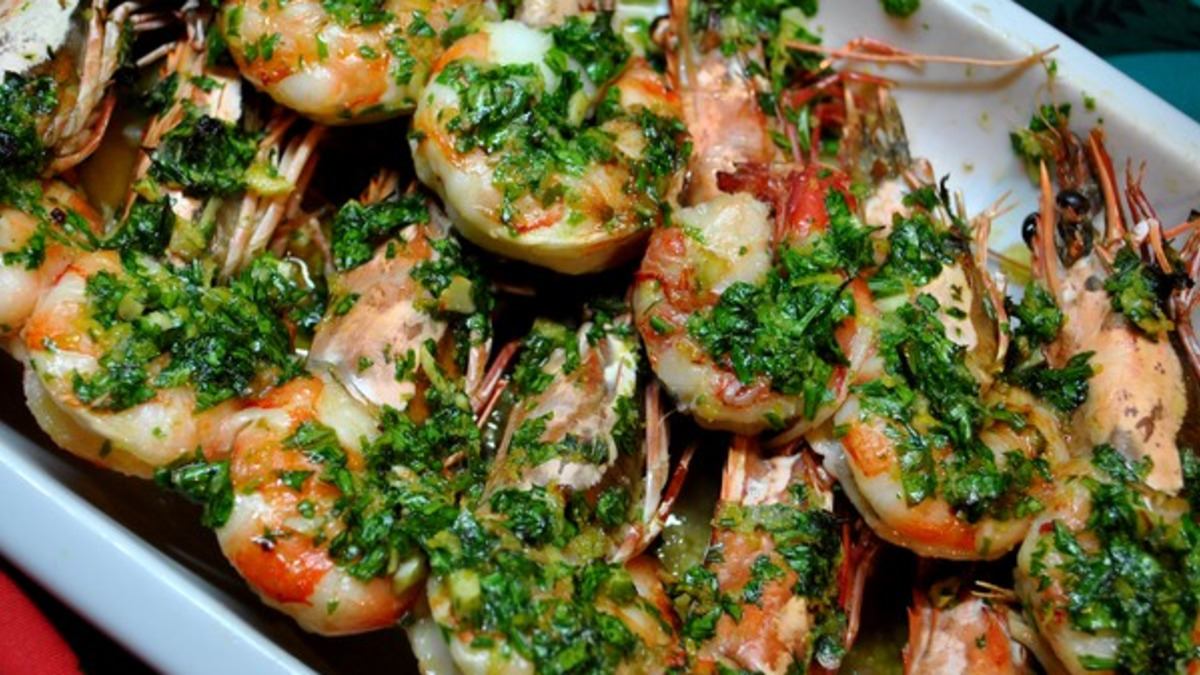 Lemon-Garlic Butter Shrimp with Fresh Parsley