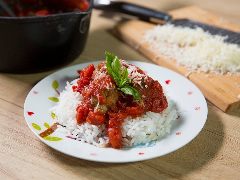 Pan-Seared Beef Pork Meatballs with Tomato Basil Sauce