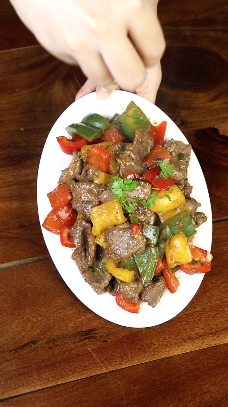 Stir-Fried Beef with Bell Peppers and Snap Peas