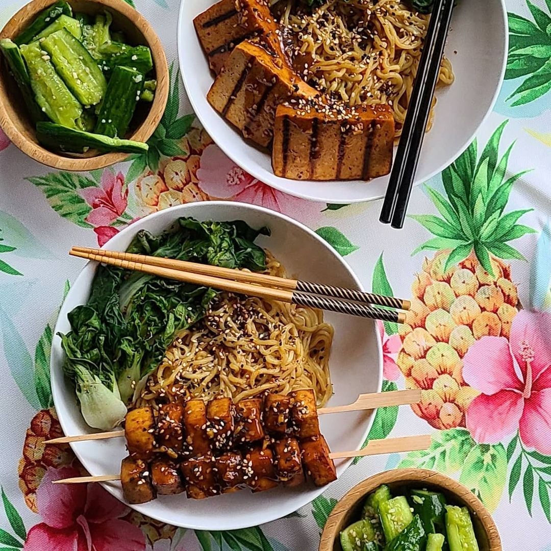 Soy-Ginger Glazed Tofu Noodles