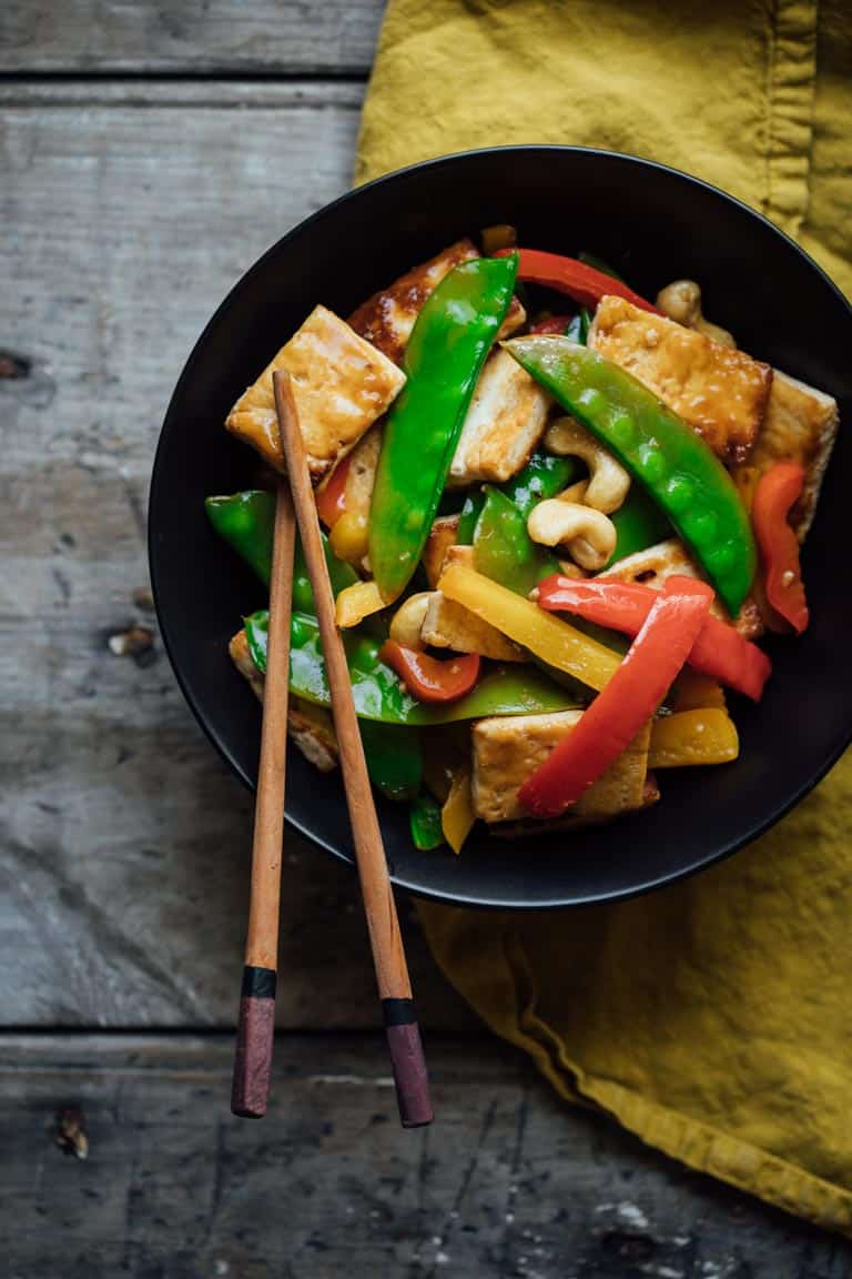 Stir-Fried Tofu with Cashews and Vegetables