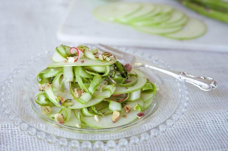 Citrus-Tossed Asparagus and Radish Salad