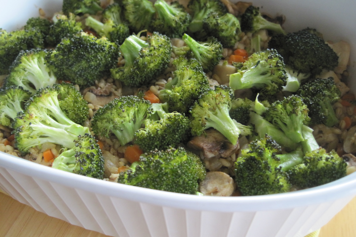 Herb-Crusted Baked Chicken with Roasted Broccoli