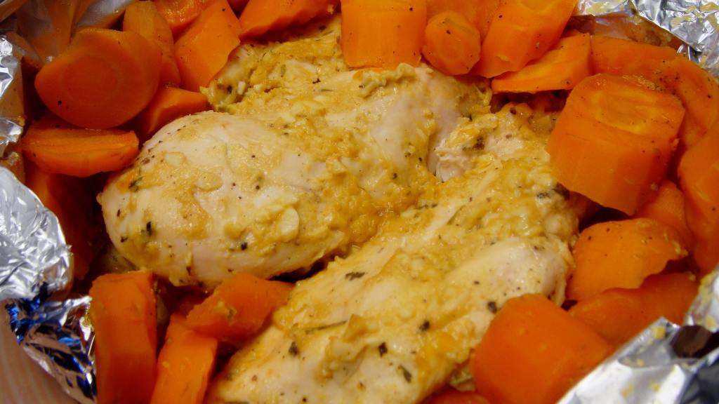 Mustard-Glazed Chicken Breasts with Roasted Carrots and Green Beans