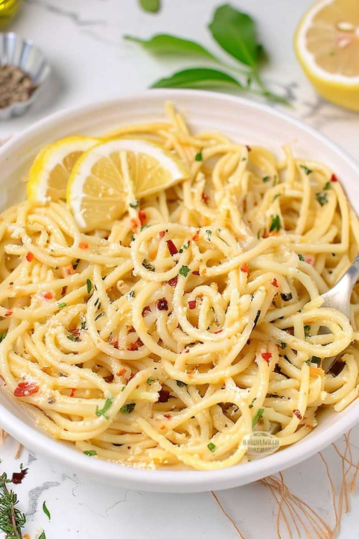 Sautéed Garlic Butter Pasta with Lemon Zest