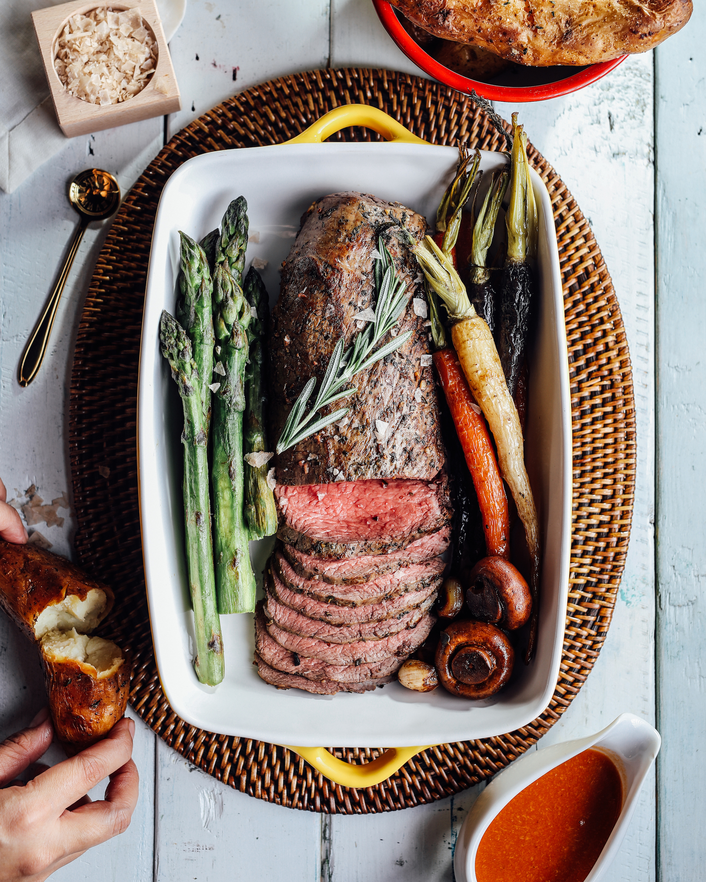Pan-Seared Beef Tenderloin with Garlic Rosemary