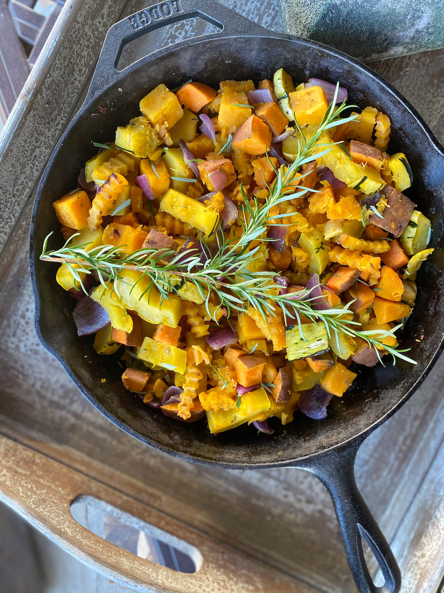 Herb-Infused Beef and Roasted Vegetable Skillet