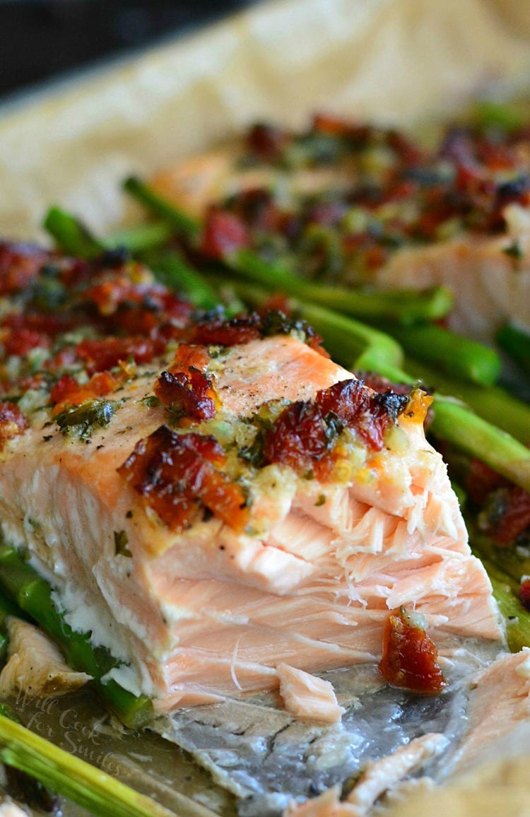 Mediterranean Herb-Baked Salmon with Lemon-Asparagus