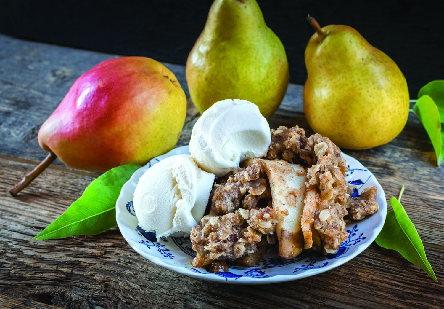 Maple-Pear Crisp with Oat Crumble