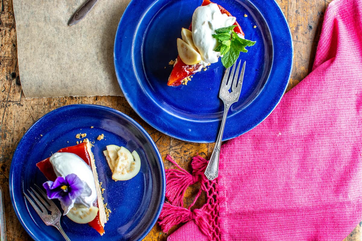 Guava Puree Cheesecake with Gingersnap Crust