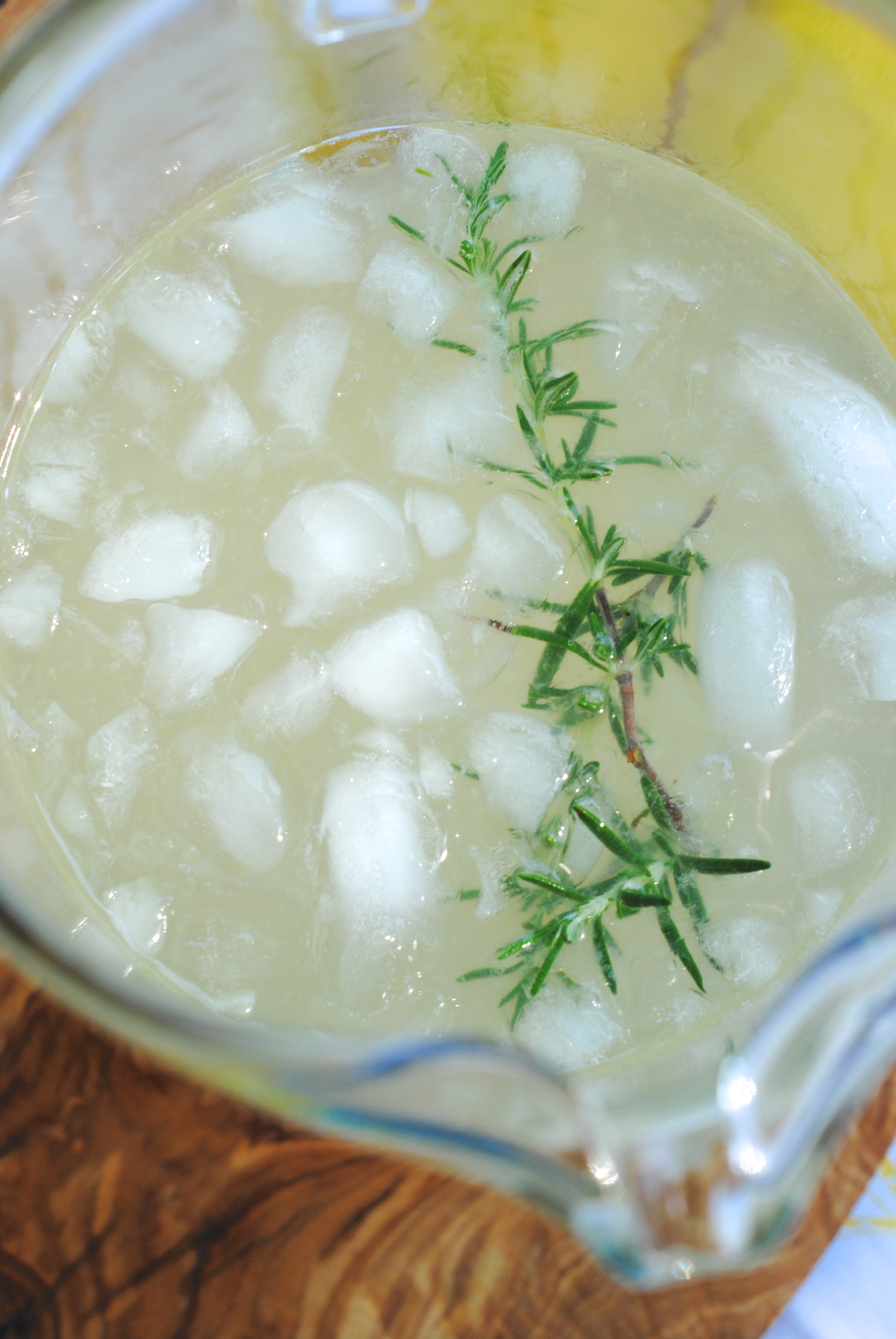 Rosemary Aperol Lemonade