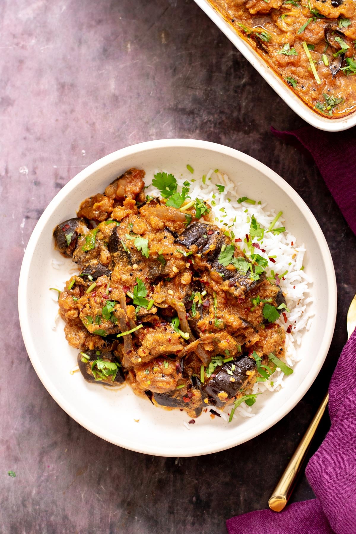 Bengali-Style Spiced Eggplant Curry with Coconut Milk
