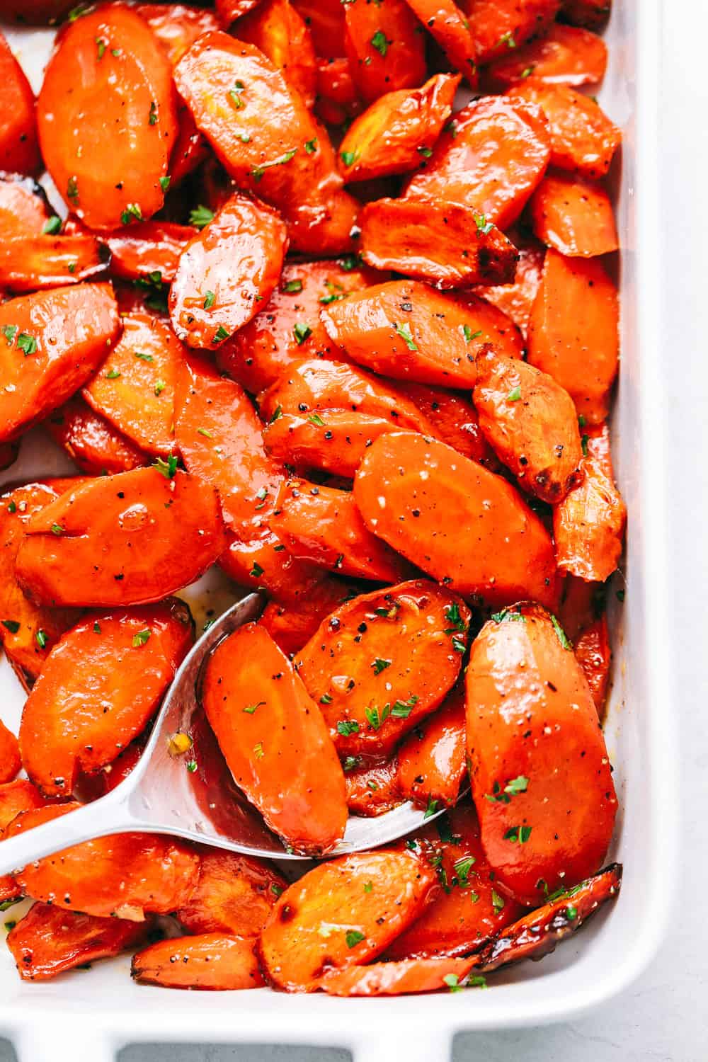 Gin-Glazed Roasted Carrots