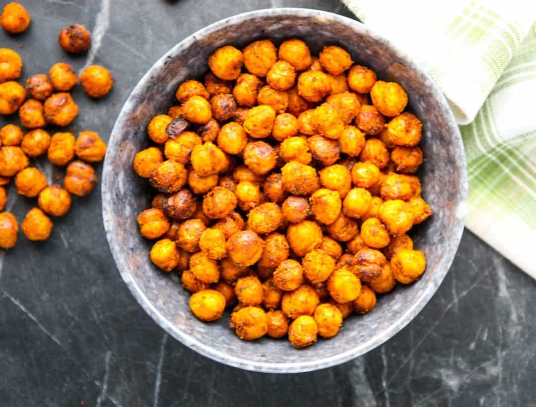 Harissa-Spiced Roasted Chickpeas with Lemon