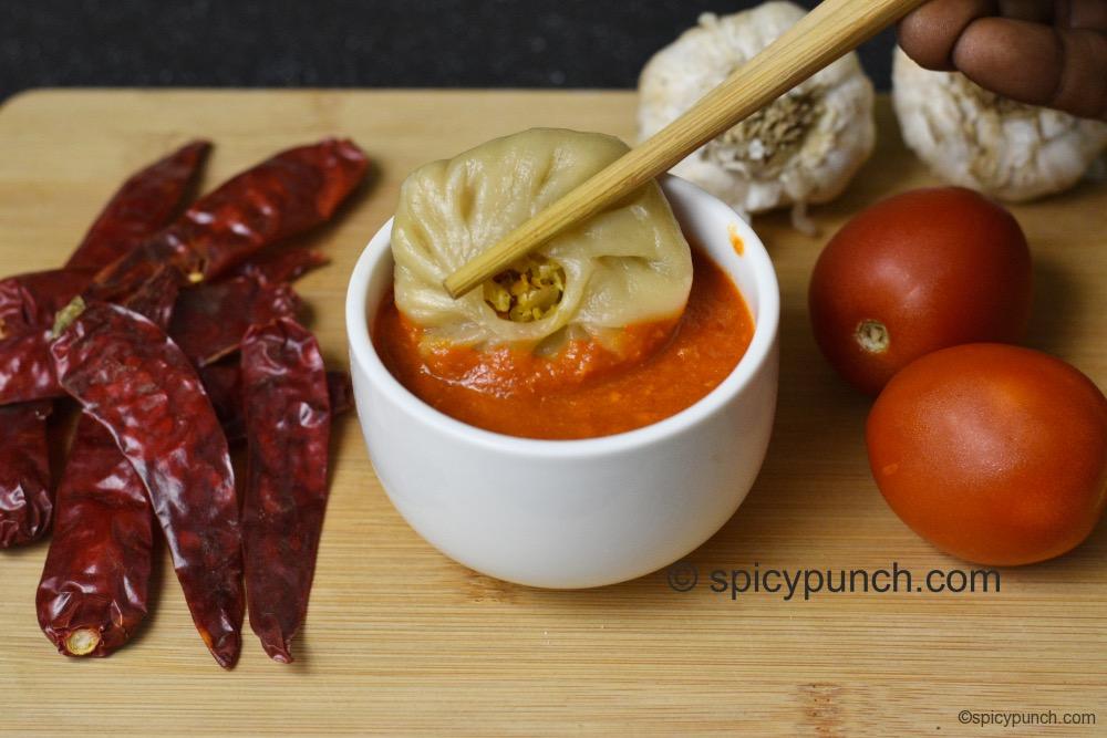 Momo with Spicy Tomato Chutney