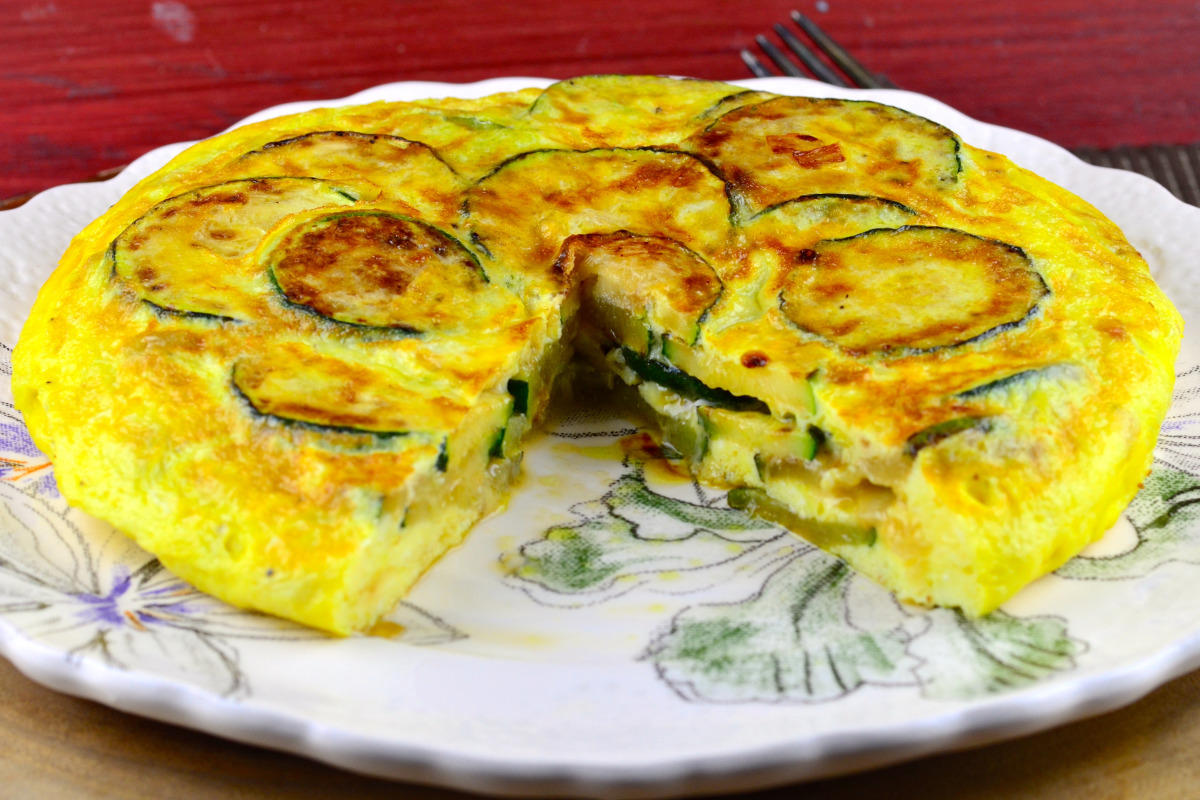 Sautéed Zucchini and Mushroom Frittata with Dill