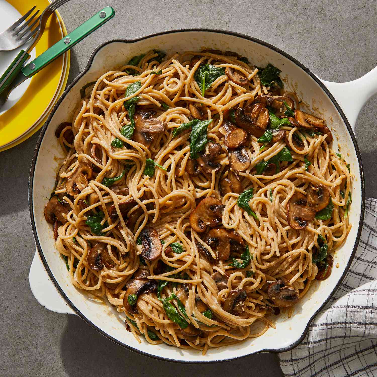 One-Pot Mushroom and Spinach Pasta with Lemon Zest