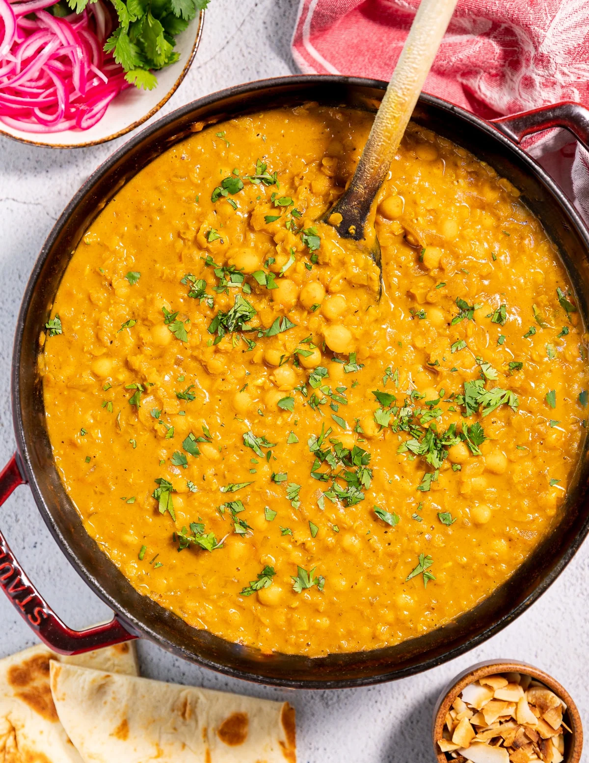 Timeless Vegan Lentil and Chickpea Curry
