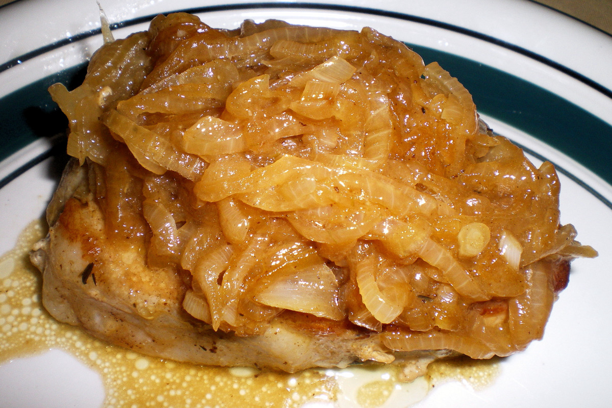 Herb-Roasted Pork Chops with Caramelized Onions