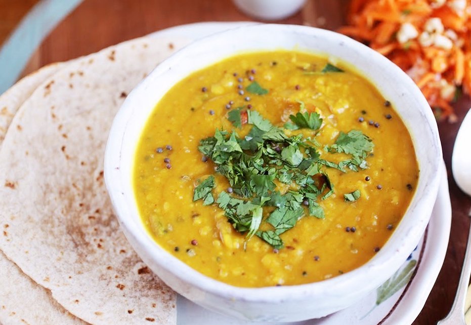 Bengali-Style Lentil Soup with Tamarind