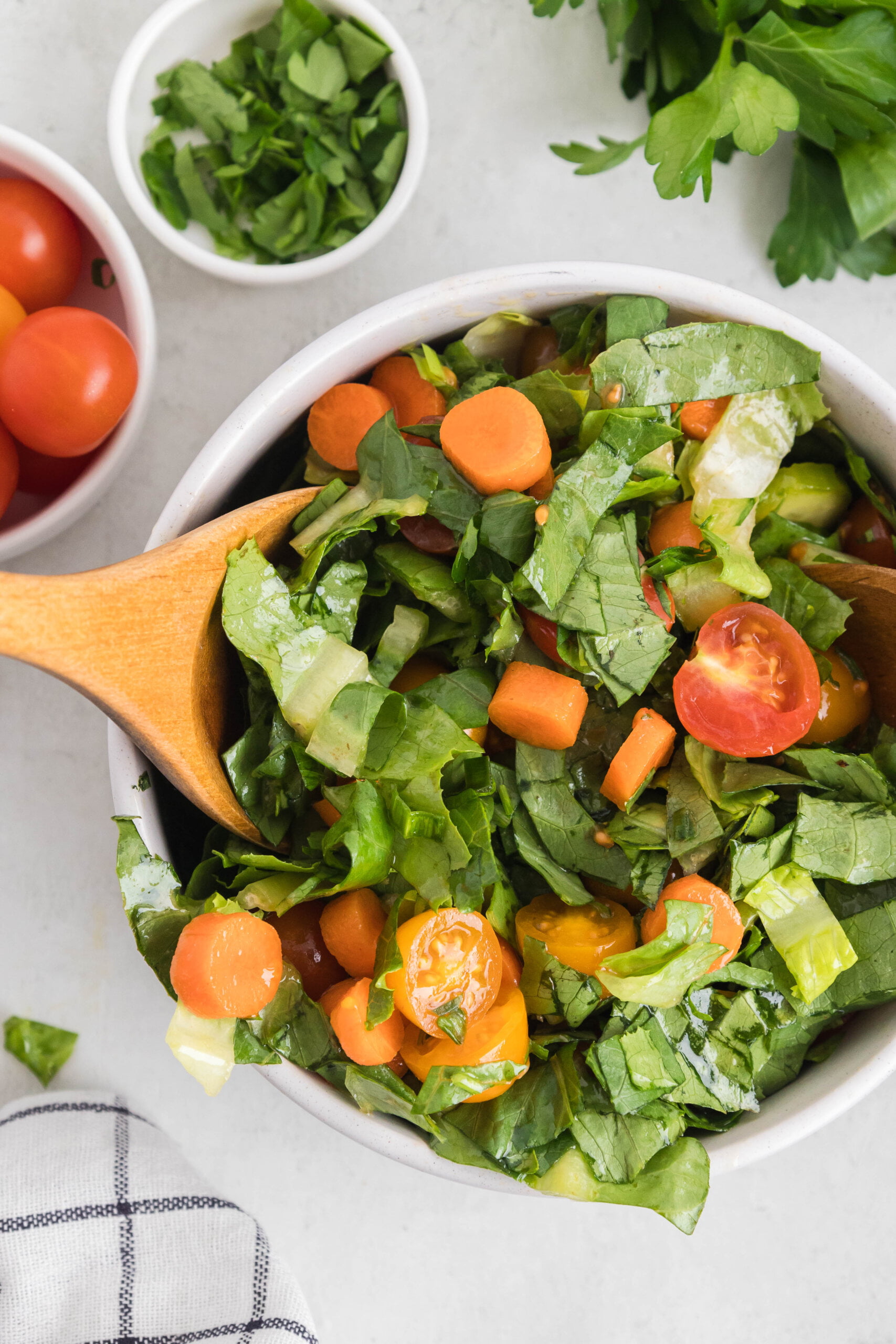 Estate Garden Salad with Herb Vinaigrette