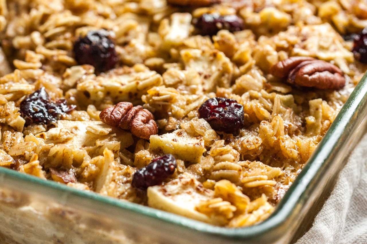 Maple-Baked Oatmeal with Pecans and Raspberries