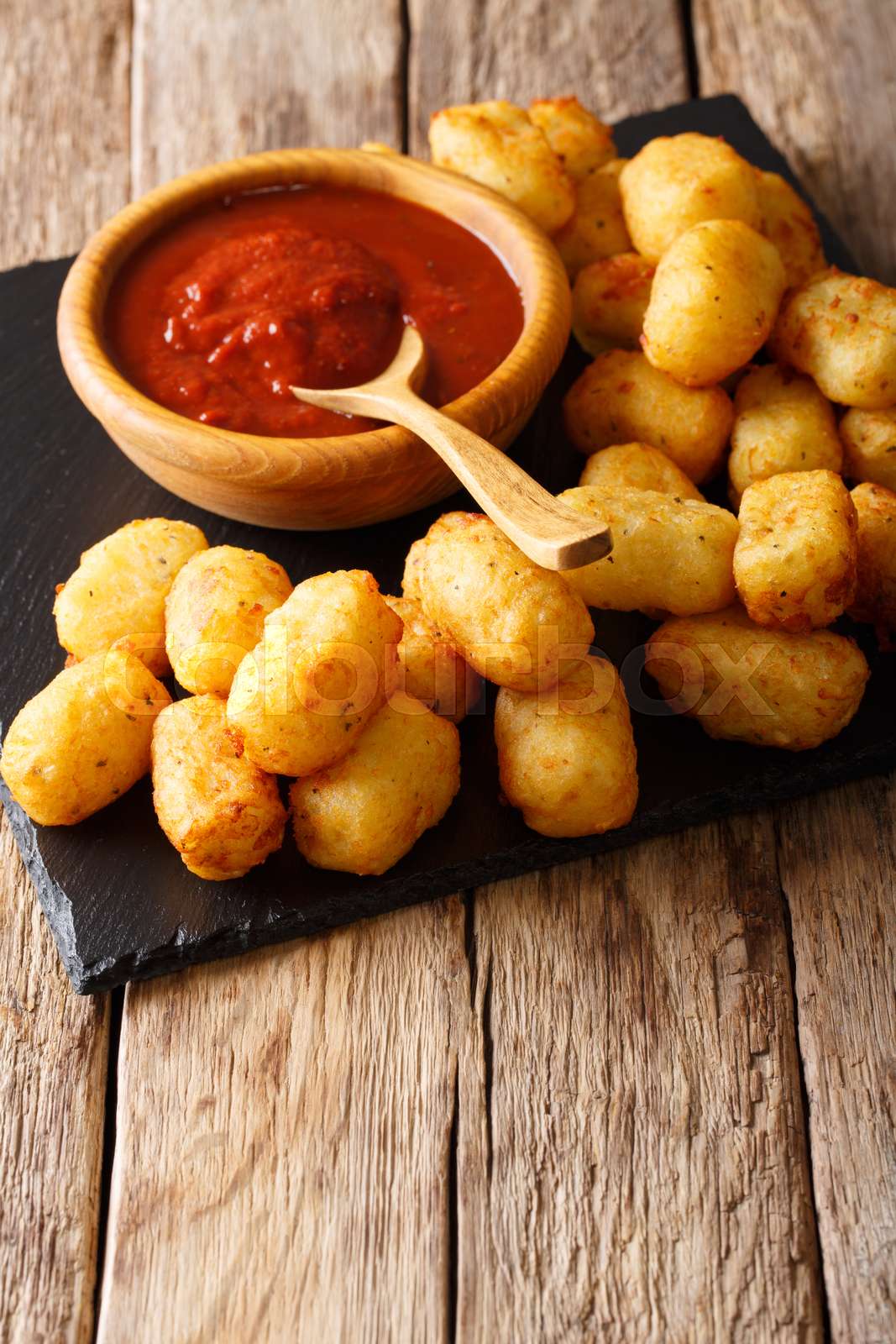 Fried Potato Tots with Fresh Dill Sauce