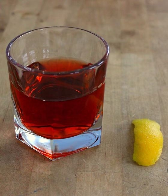 Absinthe-Rinsed Sazerac