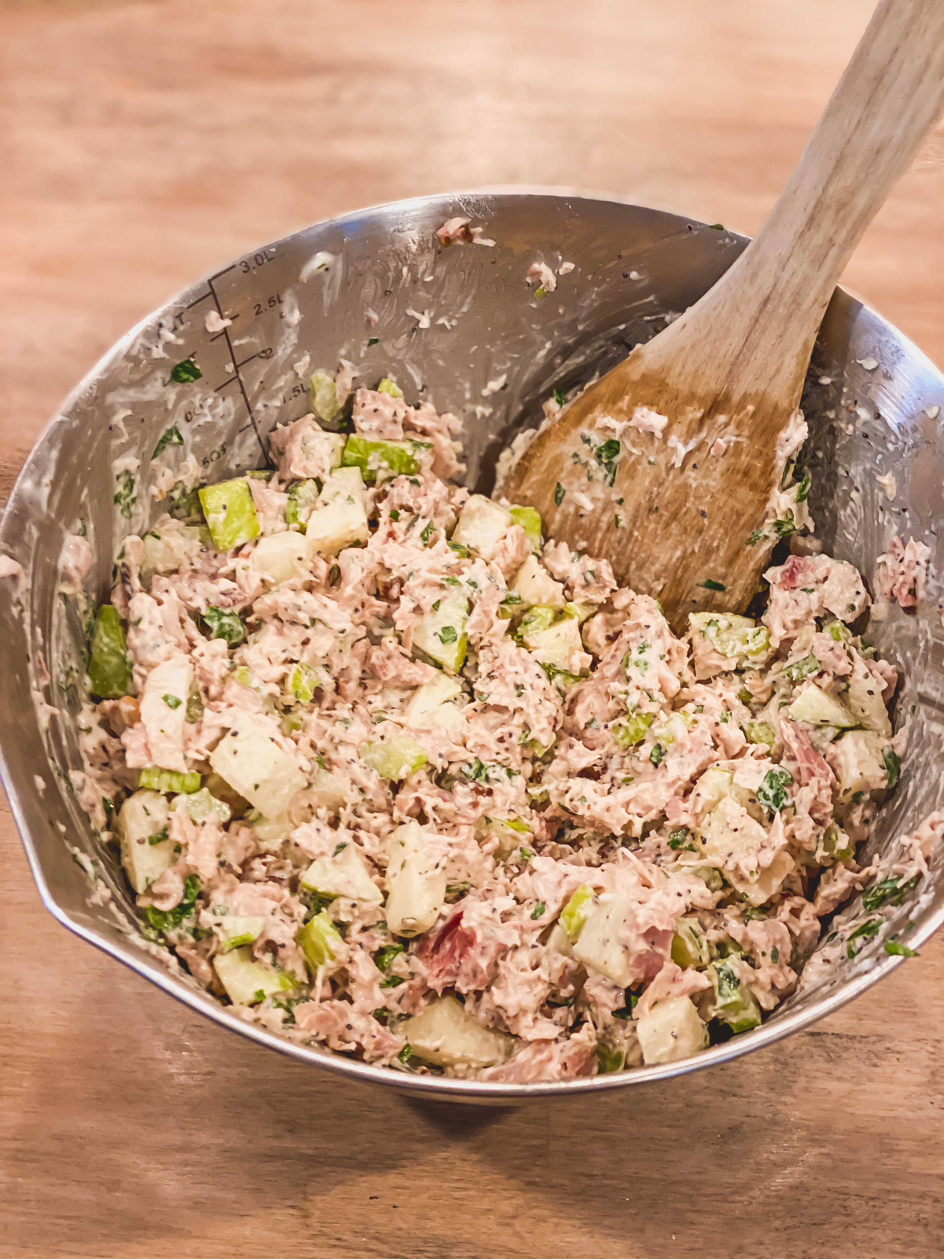 Avocado and Smoked Turkey Salad with Balsamic Vinaigrette