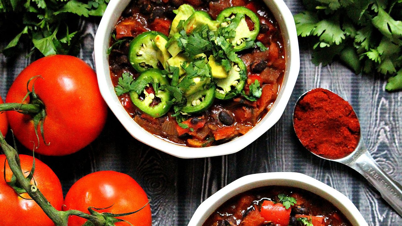 Truck-Style Black Bean Chili with Smoked Paprika