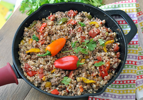 Cauliflower Rice Stir-Fry with Ground Beef and Bell Peppers