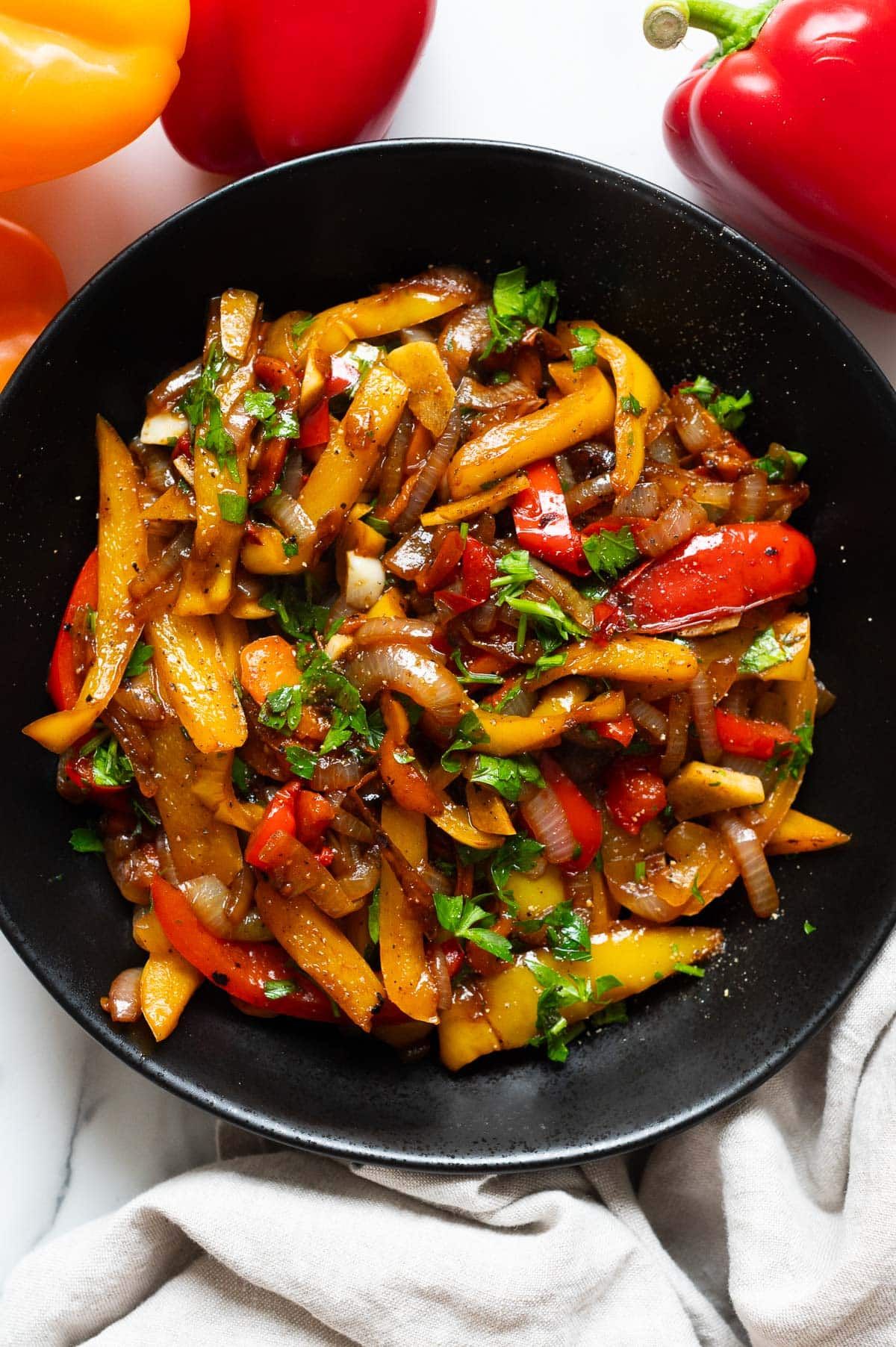 Sautéed Peppers with Garlic and Thyme