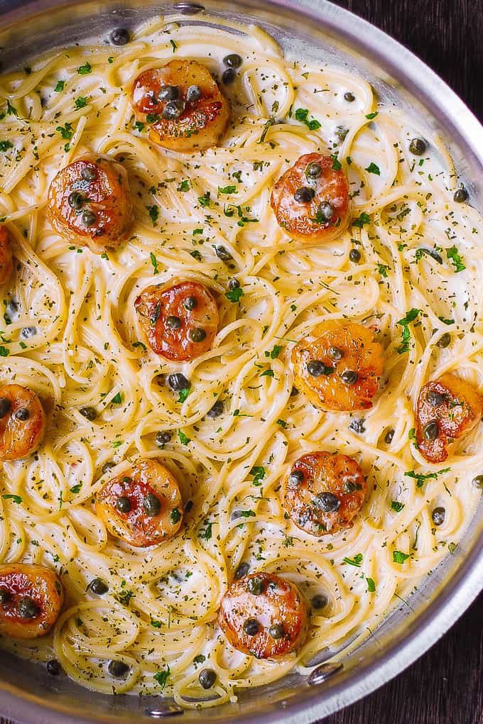 Sage and Garlic Spaghetti with White Wine