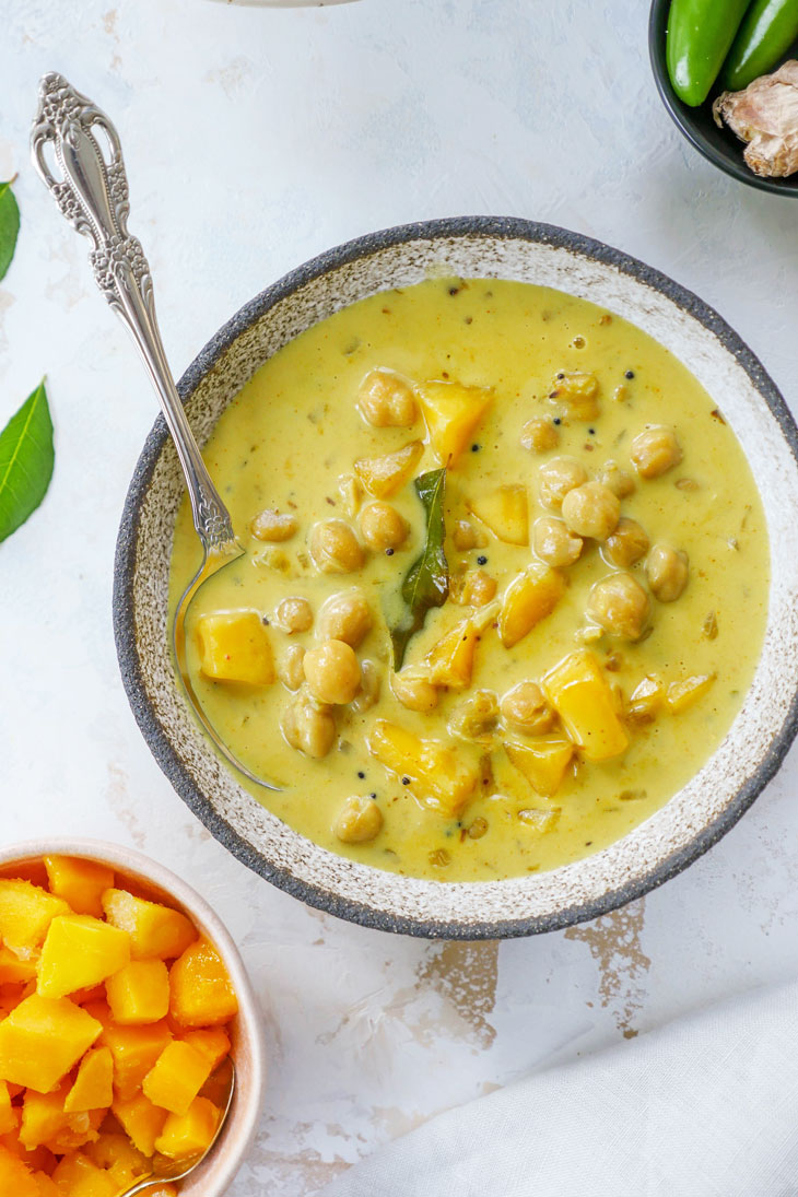 Mango and Coconut Curried Chickpeas