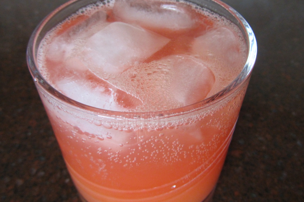 Campari Lemon Sparkler