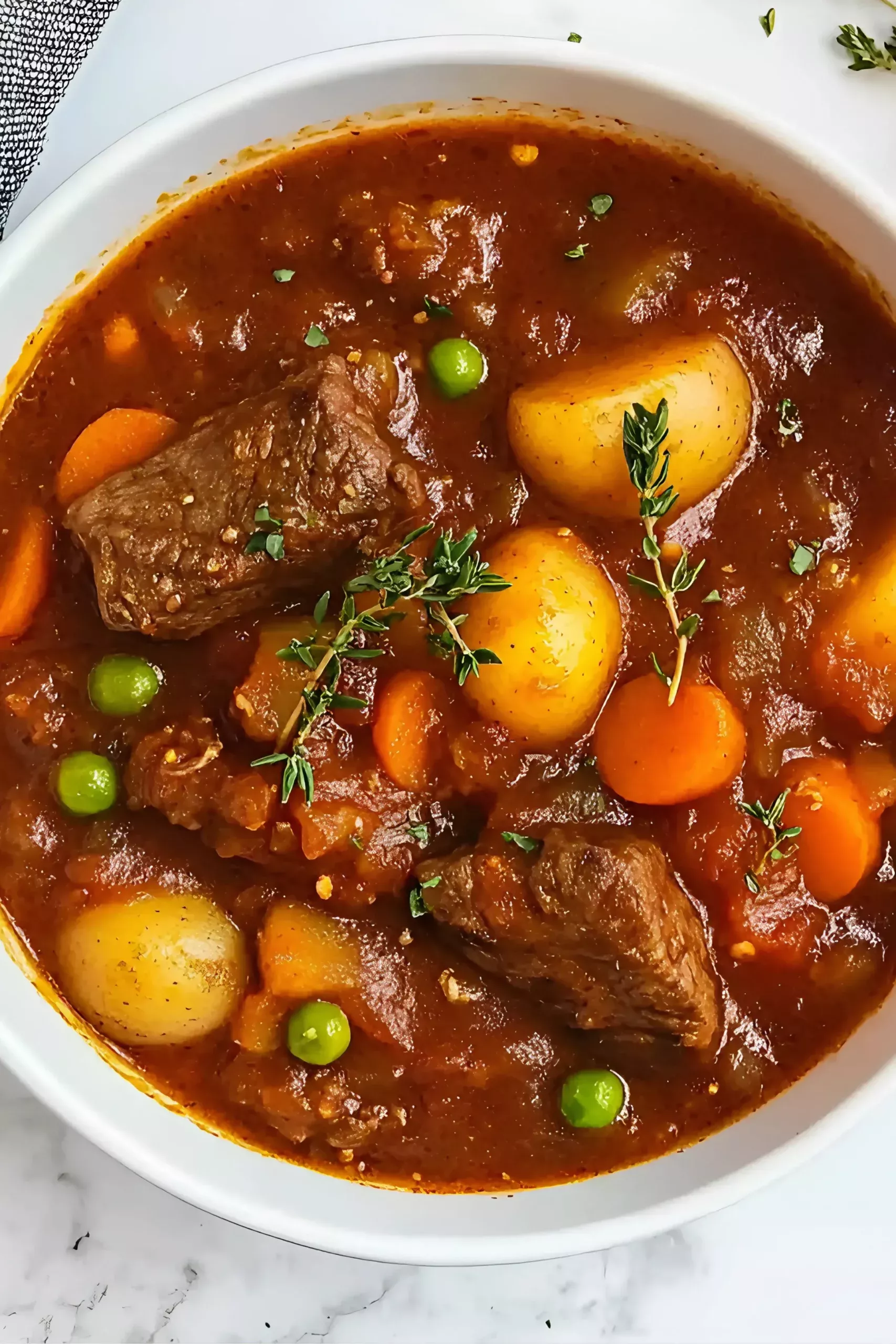 Slow-Simmered Beef and Potato Stew with Tomato Onion Base