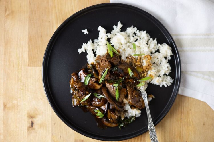 Beef Stir-Fry with Bok Choy and Shiitake Mushrooms