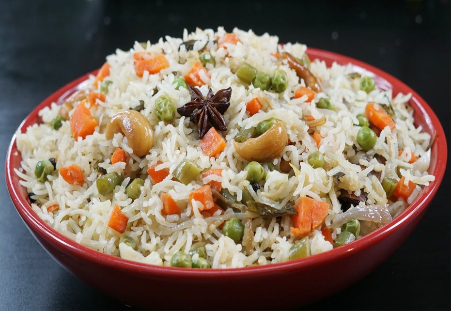 Saffron-Scented Vegetable Pulao with Cashews