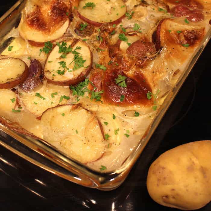 Garlic-Chive Scalloped Potatoes with Thyme