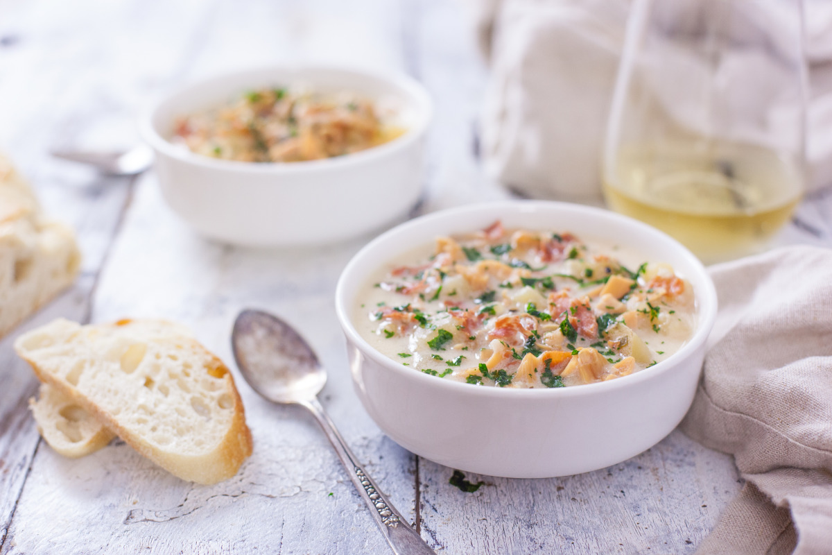 Slow-Simmered Clam Chowder with Potatoes and Corn