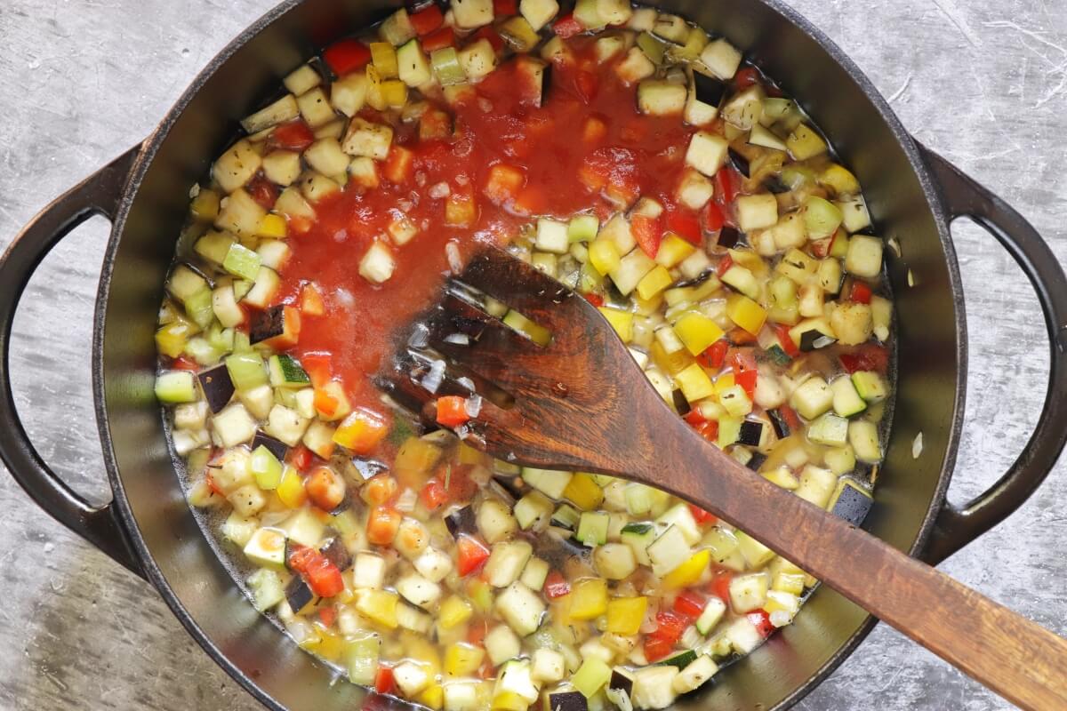 Mediterranean Vegetable and Herb Soup