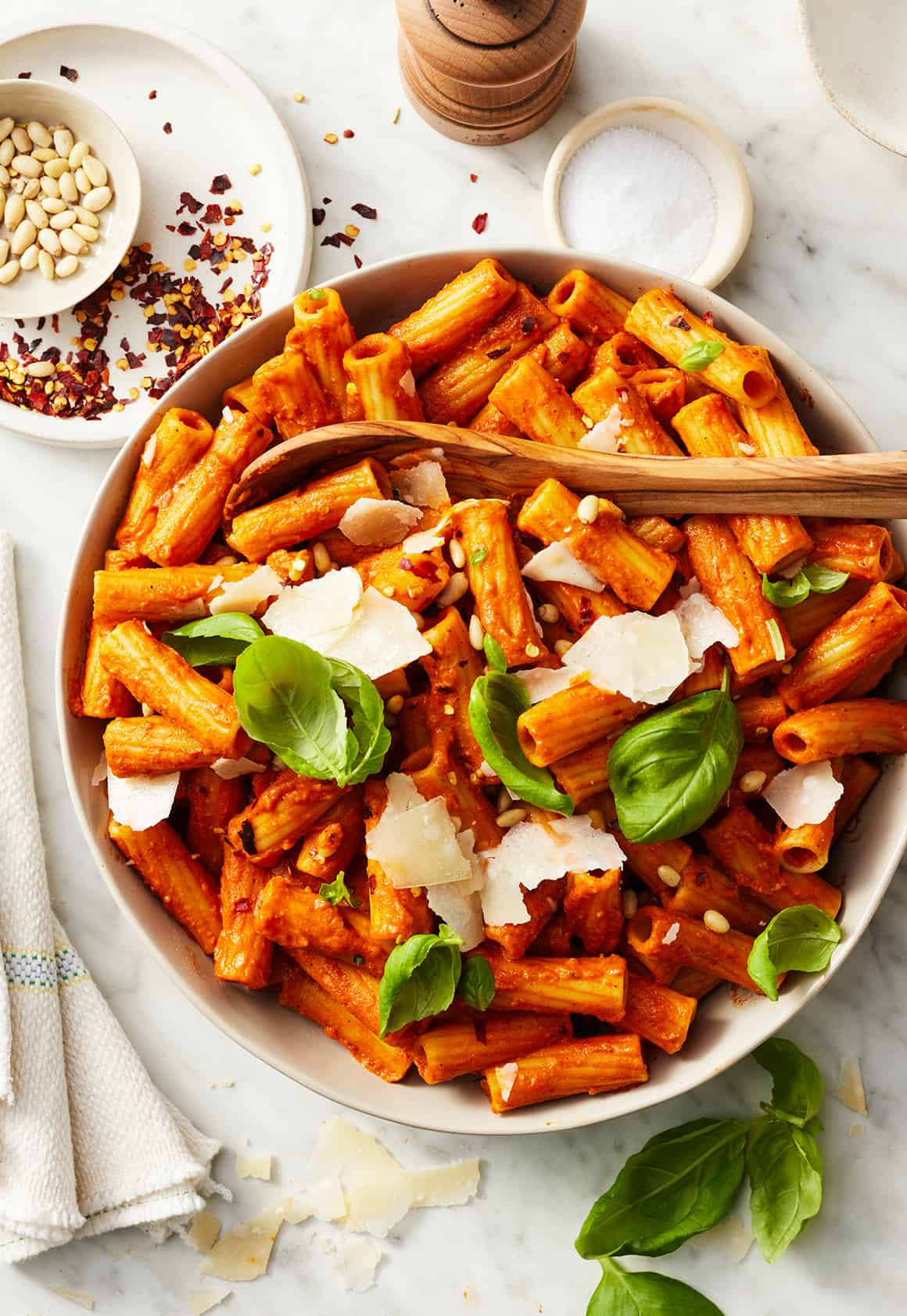 Tomato-Basil and Roasted Pepper Pasta
