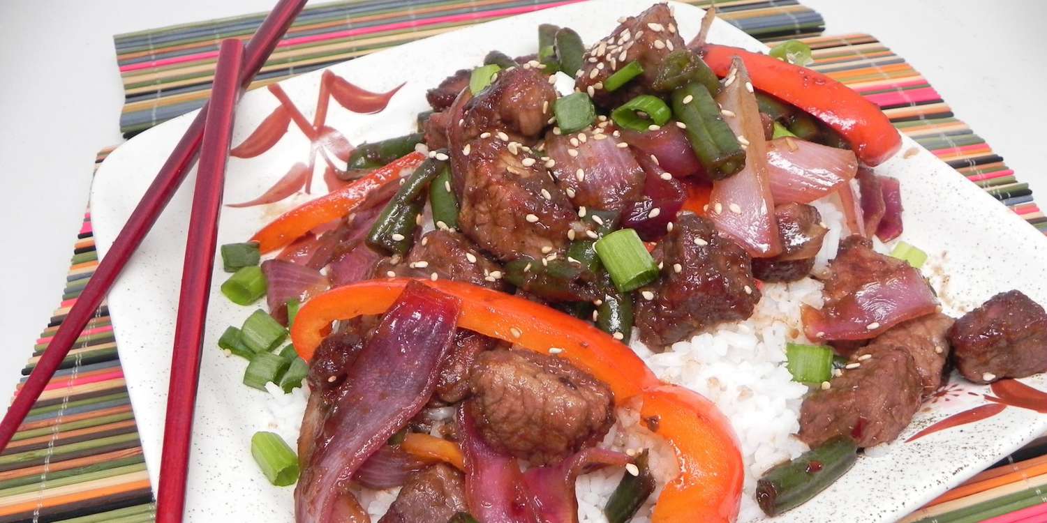 Szechuan Beef Stir-Fry with Bell Peppers and Green Onions