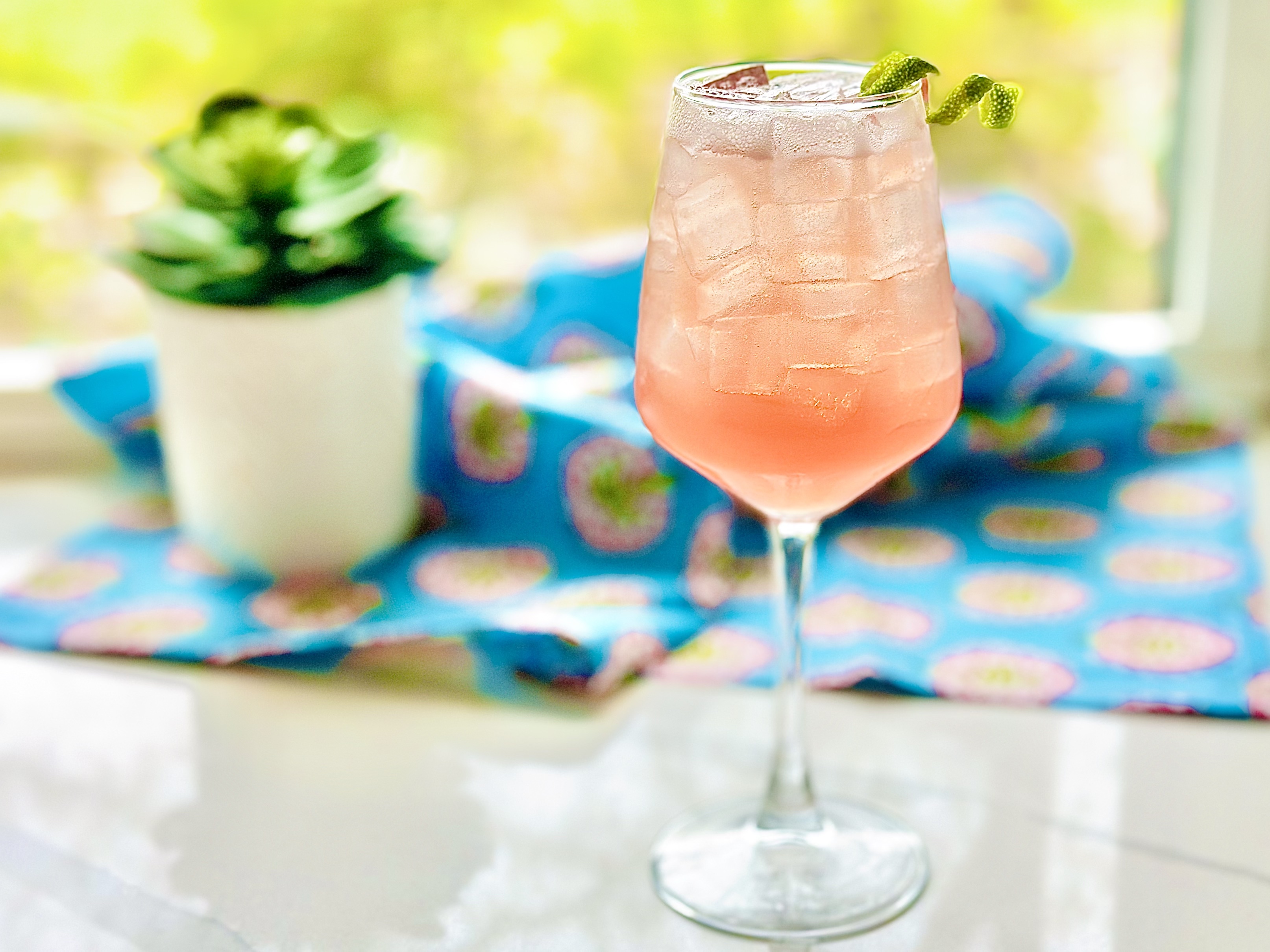 Vodka Elderflower Spritz