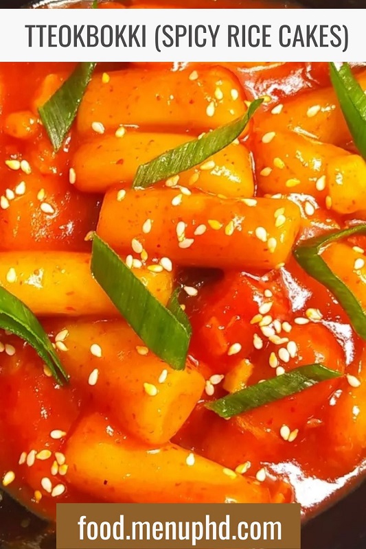 Sweet and Spicy Tteokbokki with Fish Cakes