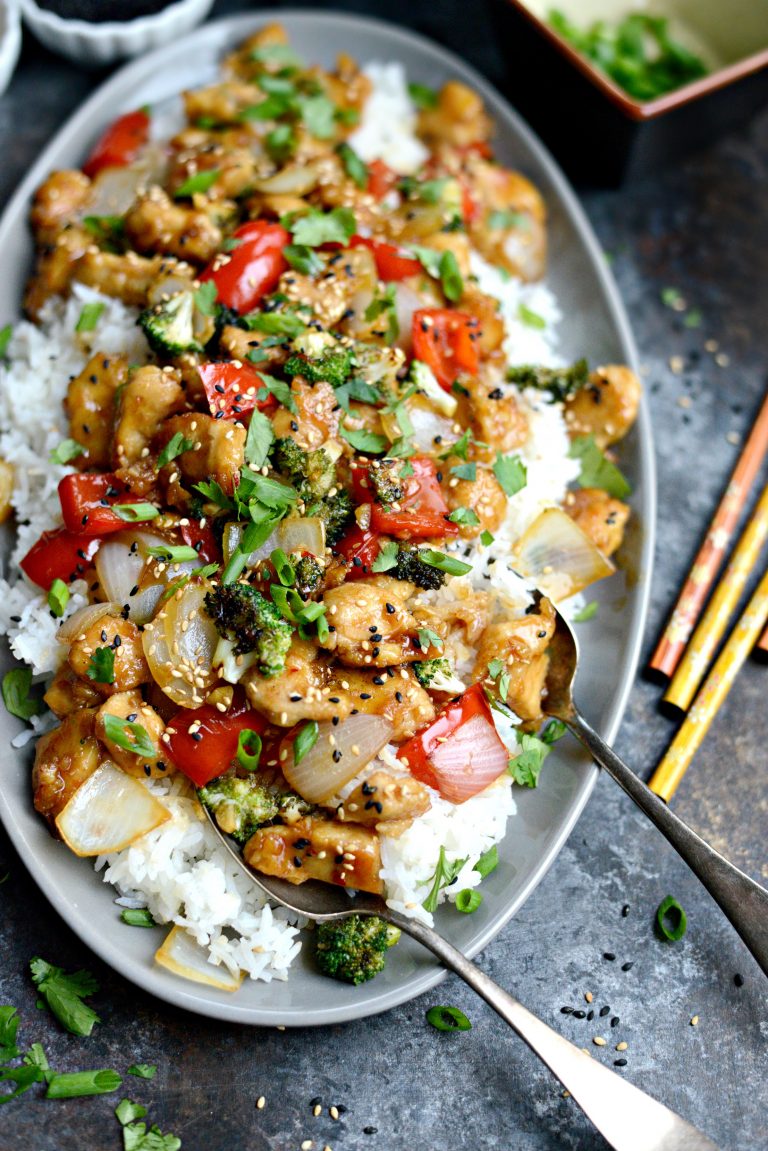 Ginger-Sesame Chicken Stir-Fry with Coconut Aminos