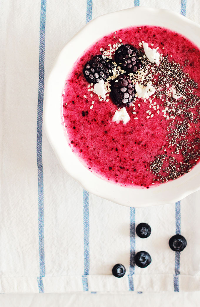 Berry & Nut Fiber Bowl with Chia Seeds