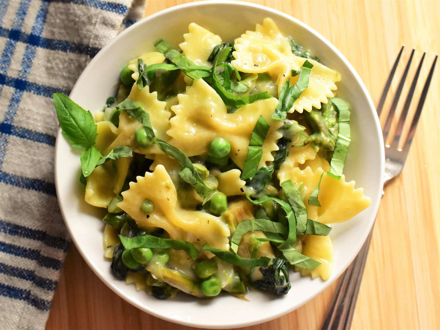 Seasonal Vegetable Pasta with Lemon Zest